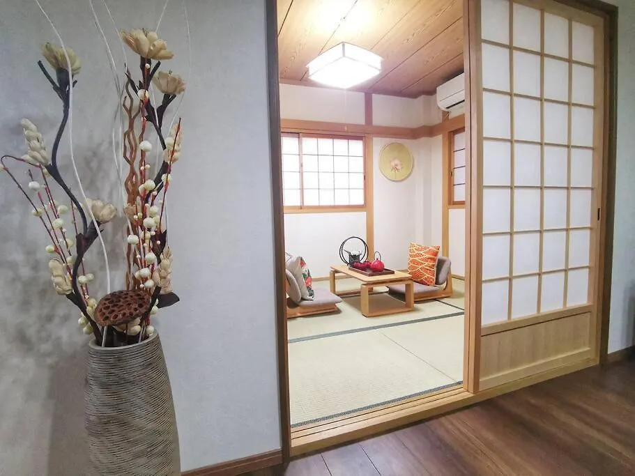 House5DkNamba 7 Min ～昭然閣shozenkaku～ Apartment Osaka